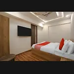 Hotel Shree Niwas